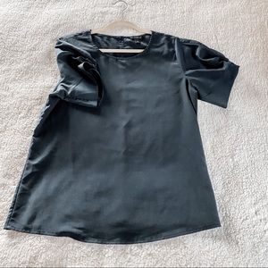Banana Republic navy blouse - size L